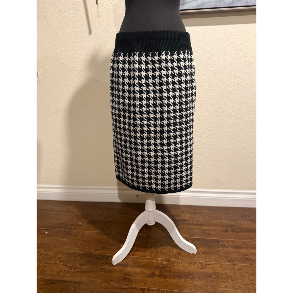 British Vogue Vintage Houndstooth Knit Pencil Skirt Black White Wool Blend USA‎
